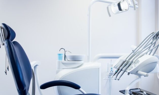 Smart Surgical Instruments: The Future of Dental Surgery